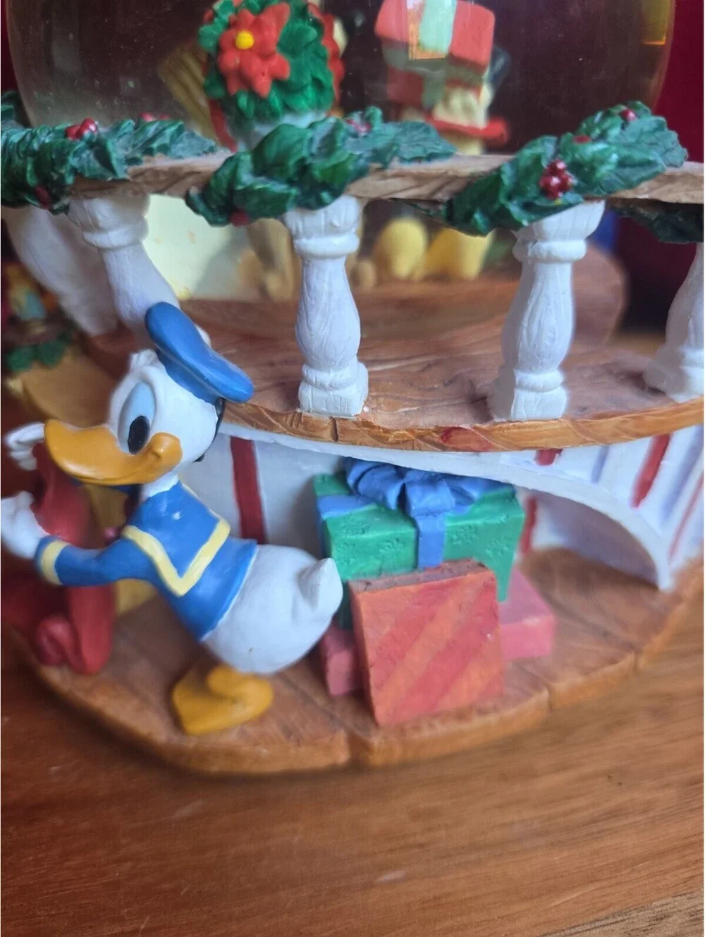 Disney Mickey & Minnie Mouse Plays Santa Claus is Coming To Town Snow Globe Rare